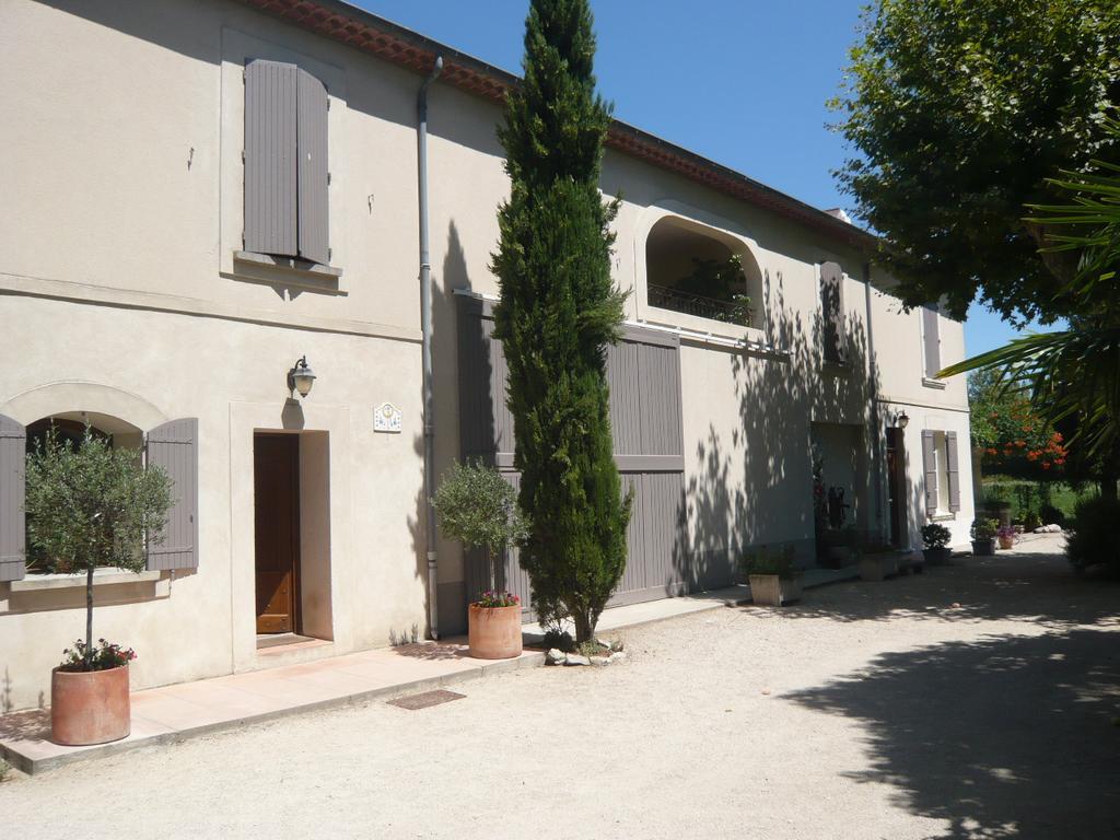 Le Mas De La Verdiere Avignon Bagian luar foto
